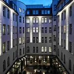 Roomers Berlin Steinplatz, Autograph Collection