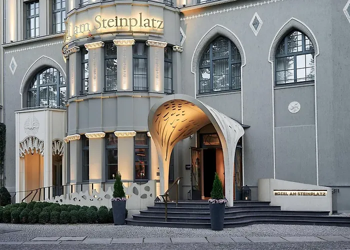 Roomers Berlin Steinplatz, Autograph Collection