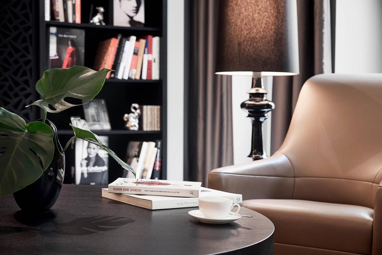Roomers Steinplatz, Autograph Collection 5*